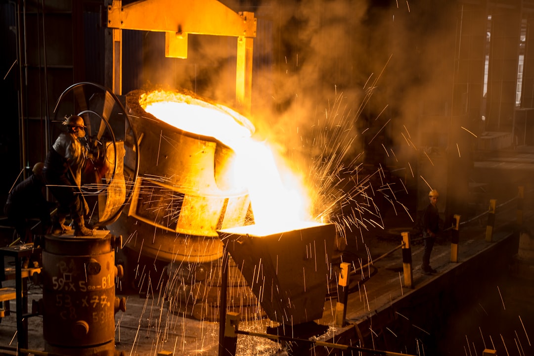 commodity ETF investing 2026 gold oil copper raw materials stock market