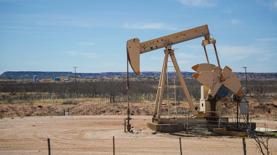 Goldman Sachs IEA EIA oil forecast 2026, crude oil price forecast comparison